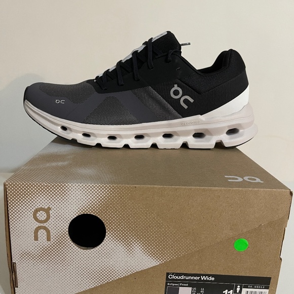 New On cloud Running Sneakers - Picture 1 of 3